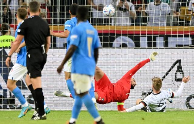 九游体育在线登陆-梁熙明：锻炼新人？惨败的意大利有几块料能练？